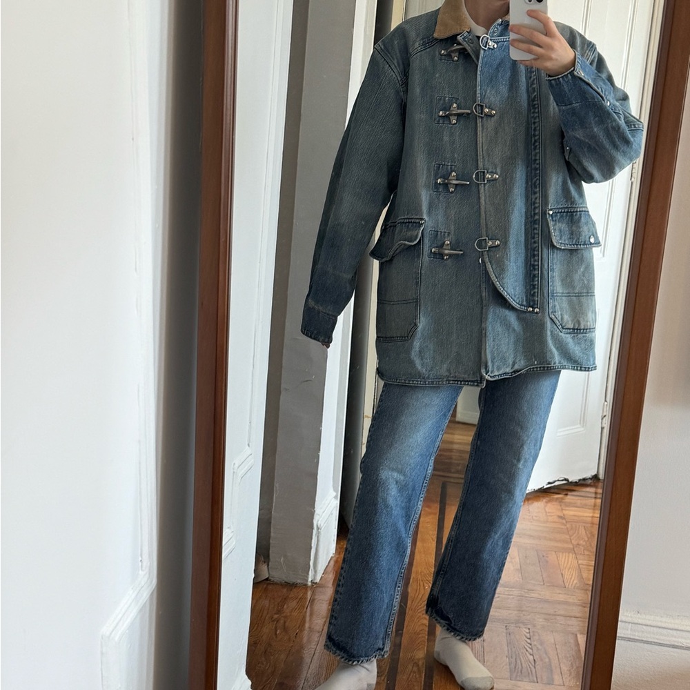 Stylish Blue Denim Jacket and Jeans Set - Picture 3 of 5